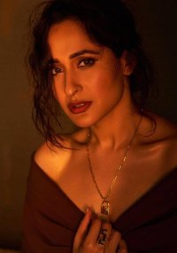 pragya jaiswal_teluguvox_22